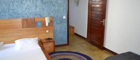 Laptop workspace, blackout curtains, soundproofing, free WiFi