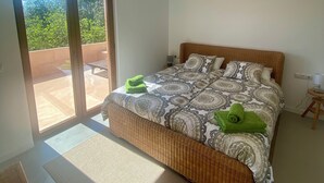 3 quartos, ferros/tábuas de passar roupa, Wi-Fi de cortesia