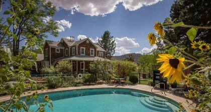 Sunflower Hill Inn