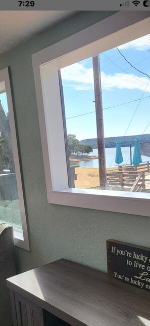 Interior - Affordable! Possum Kingdom—Paradise getaway on the water. Sandy Beach Cove. (Graford)