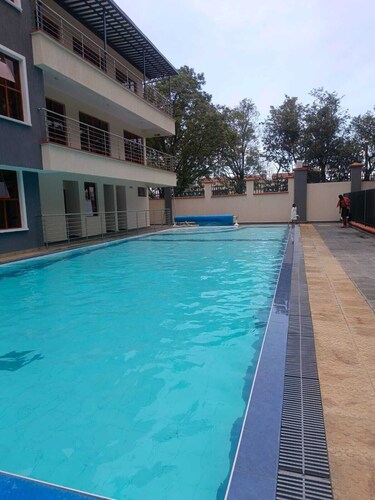 Central yet secluded oasis, Ideal for families  craving a stress‑free 
getaway.