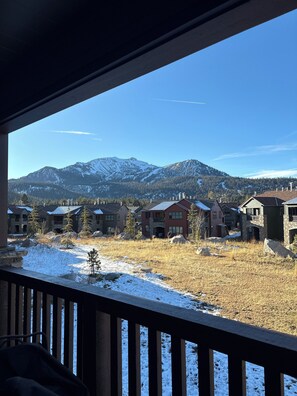 Property grounds - Snowcreek Resort Vacation Rental 1341 (Mammoth Lakes)