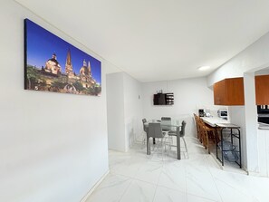 Living area - Residencia Gran Coyula Orange 502A (Tonala)