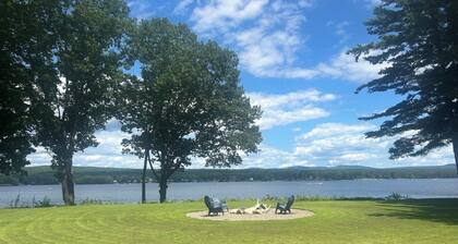 Lakefront Home with 200' of lakefront in the backyard