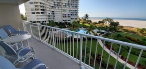 Property grounds - Beachfront Marco Island at South Seas with Spectacular Gulf Sunsets (Marco Island)