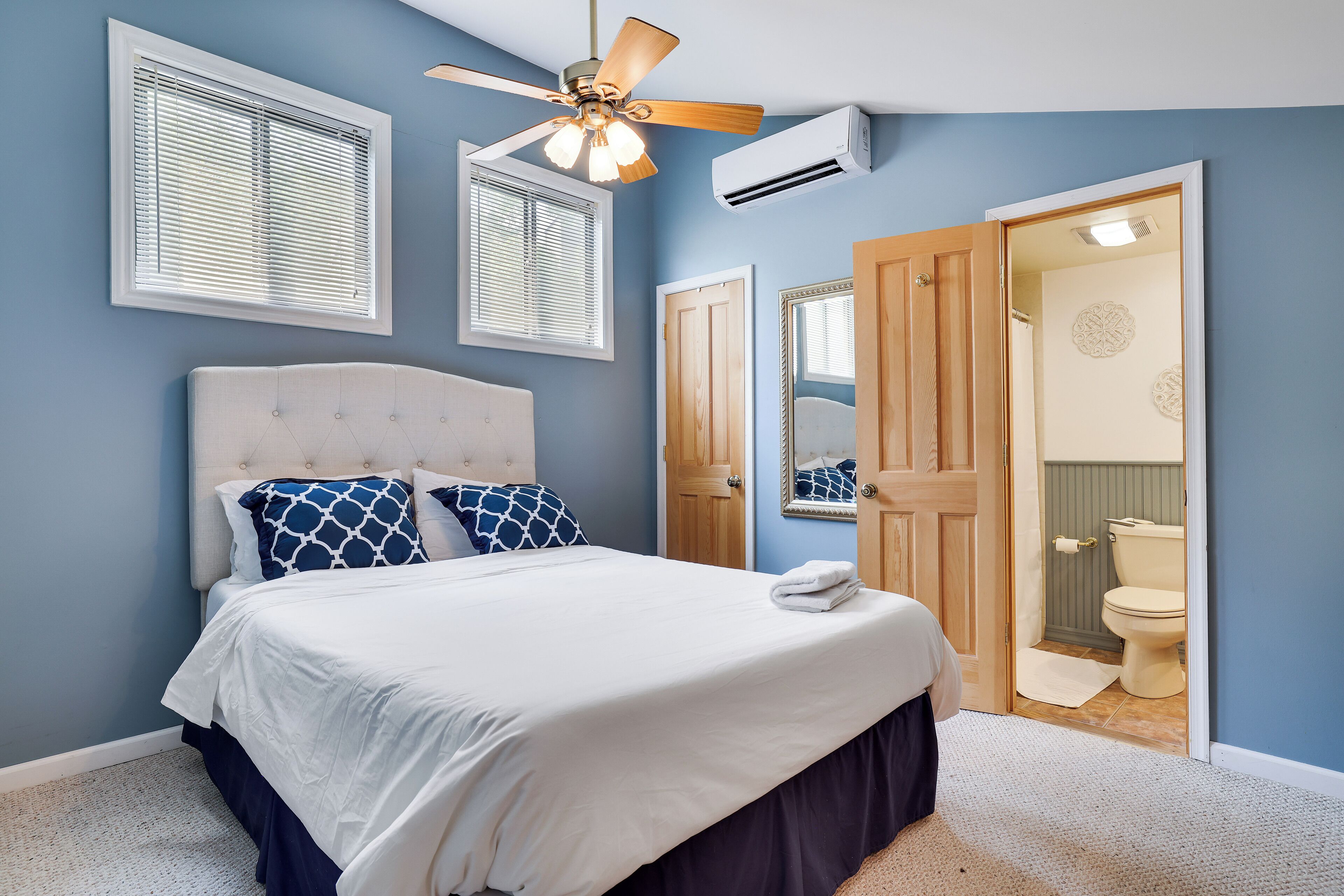 3 bedrooms, iron/ironing board, travel crib, WiFi