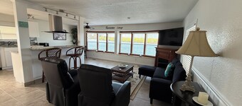 Riverbend Retreat