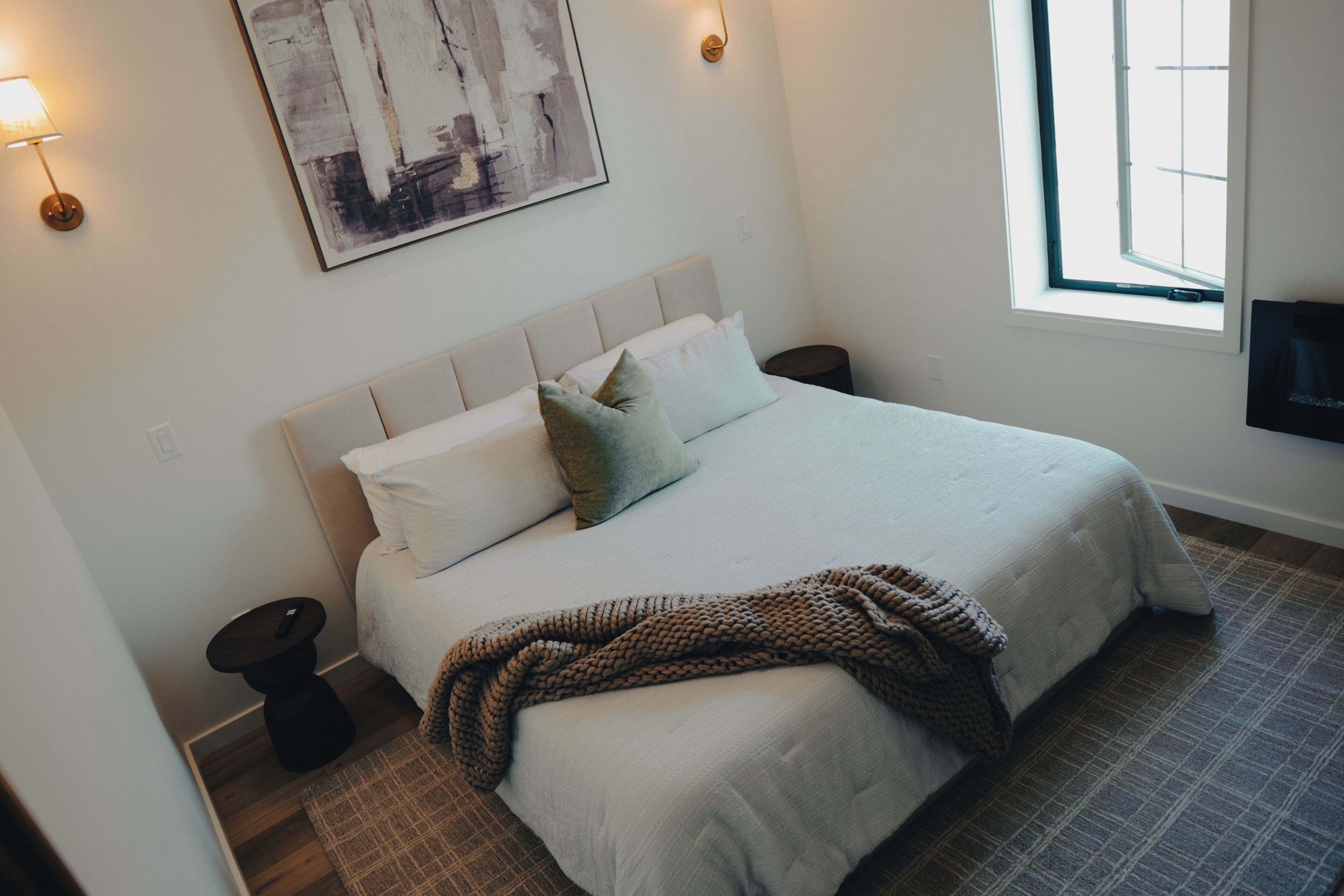 In-room safe, free WiFi, bed sheets