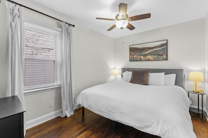 2 bedrooms, iron/ironing board, WiFi, bed sheets