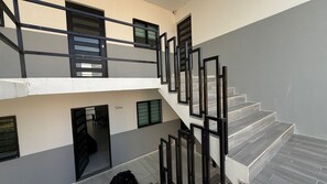 Staircase - Residencia Gran Coyula Orange 508B (Tonala)