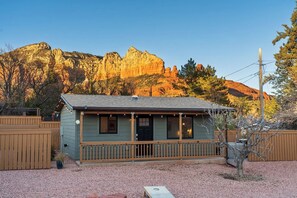 Exterior - Walk to Uptown + Hot Tub + Cold Plunge + Views (Sedona)