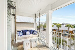 Property grounds - All Decked Out – Elegant Seacrest Beach Home with Private Beach Access (Seacrest Beach)