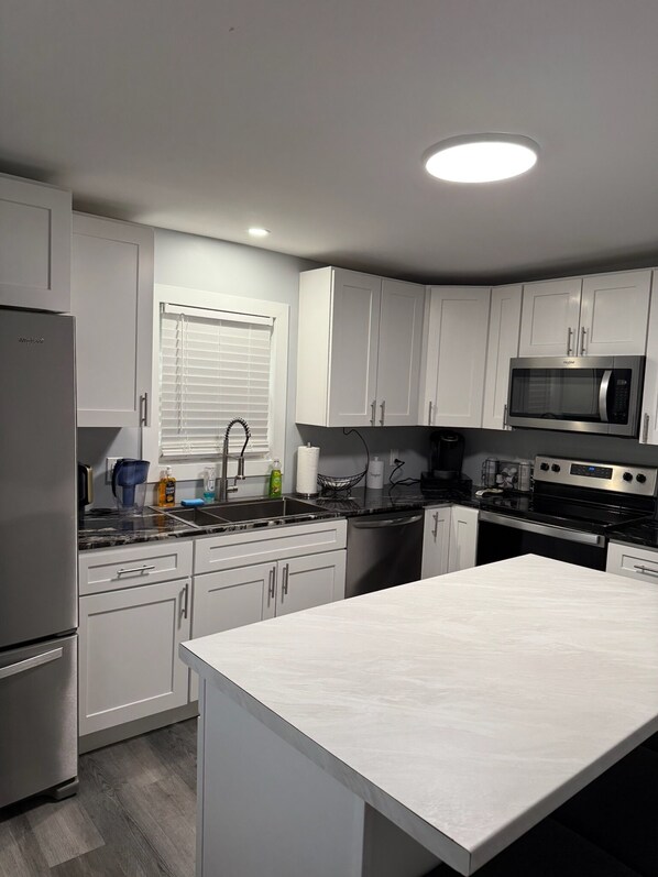 Microwave, oven, stovetop, dishwasher