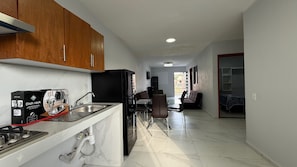 Classic Apartment, 3 Bedrooms, Patio, Courtyard View | Private kitchenette - Residencia Gran Coyula Orange 510B (Tonala)