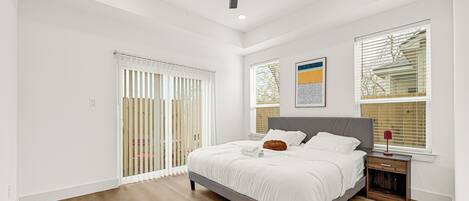 Strykejern/-brett, wi-fi og sengetøy