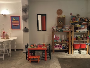 Children’s area - Family apartment with sea view, only 3 min away from private beach (Agios Nikolaos)