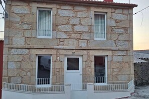 Exterior - A for Laura (A Gándara)