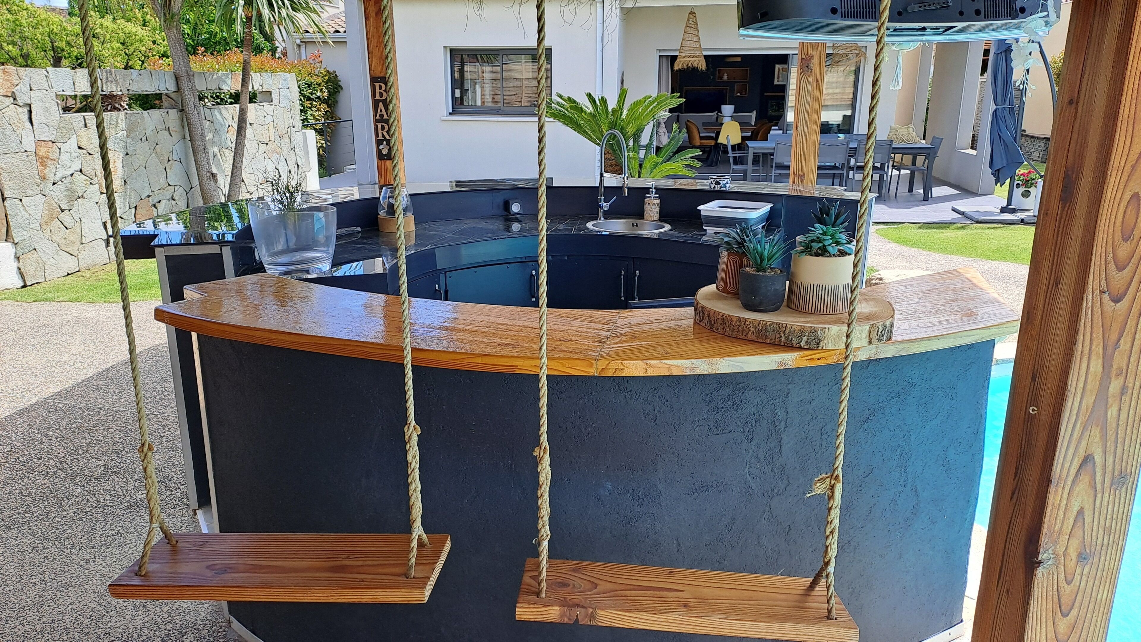 Restauration extérieure