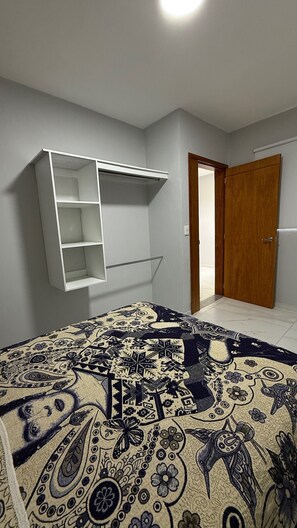 Basic Apartment, Multiple Beds, Kitchenette, Tower | Blackout drapes, iron/ironing board, free WiFi - Residencia Gran Coyula Orange 512B (Tonala)