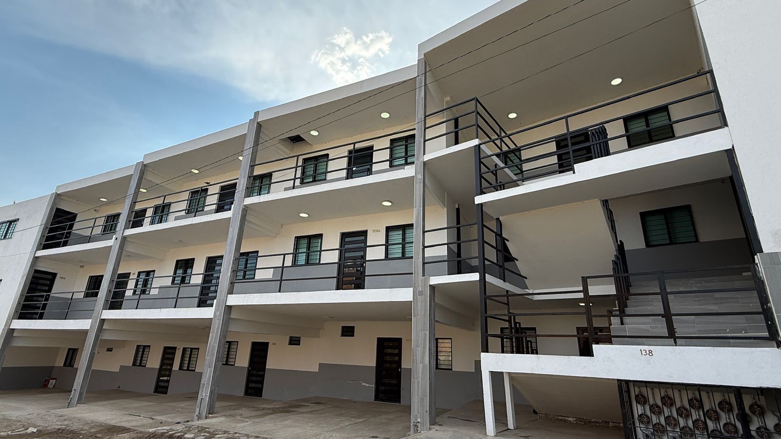 Basic-Apartment, Mehrere Betten, Kochnische, Turm | Aussenbereich