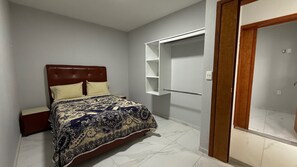 Basic Apartment, Multiple Beds, Kitchenette, Tower | Blackout drapes, iron/ironing board, free WiFi - Residencia Gran Coyula Orange 512B (Tonala)