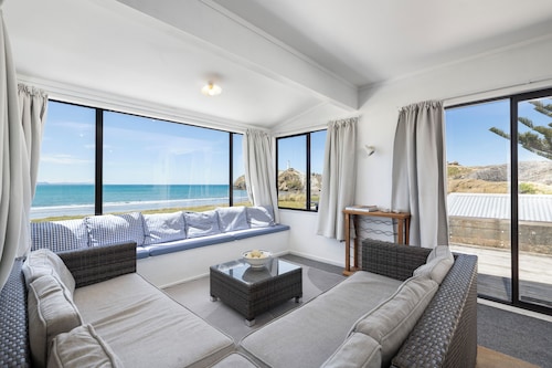 On the Beach at Castlepoint