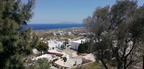 Miscellaneous - So close to Caldera cliff, Seaview studio No6 (Thira)