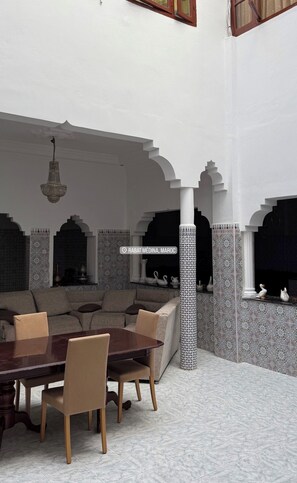 Dining - Aymane's Suite at Gabriel’s Jewel • جوهرة جبرائيل (Rabat)