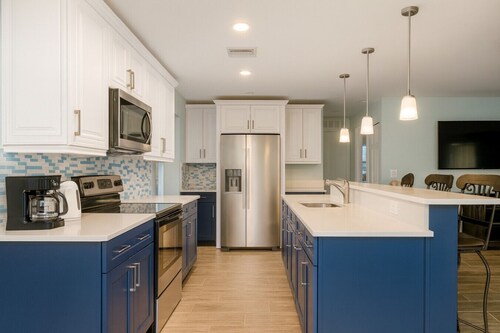 Cozy 1BR with 2 Queen Beds, Sleeps 4