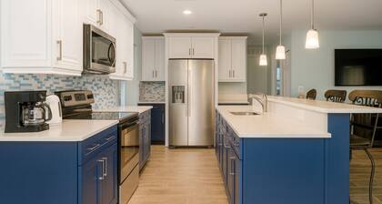 Cozy 1BR with 2 Queen Beds, Sleeps 4