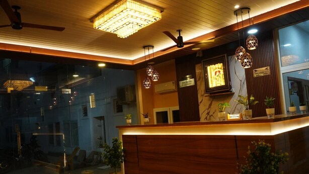 Lobby - Hotel Sea Tides (Mahabalipuram)