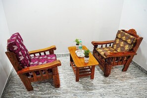 Family Room | Interior - Hotel Sea Tides (Mahabalipuram)
