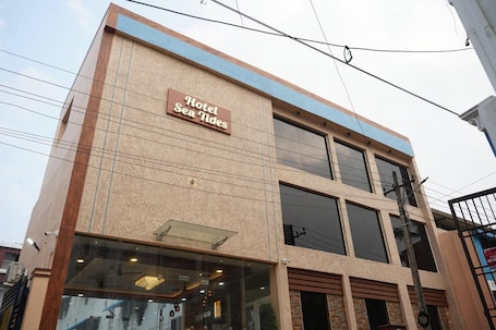 Detalhe da fachada. Hotel Sea Tides