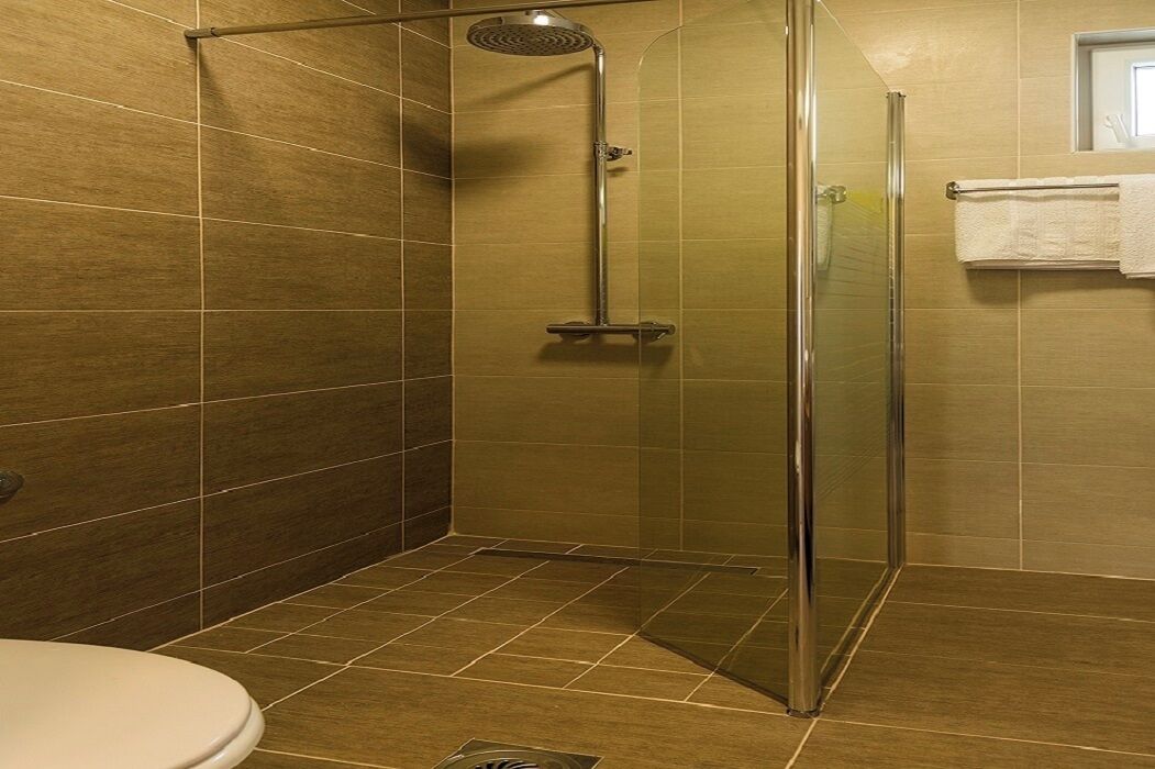 Căn hộ cơ bản, quang cảnh sông | Phòng tắm