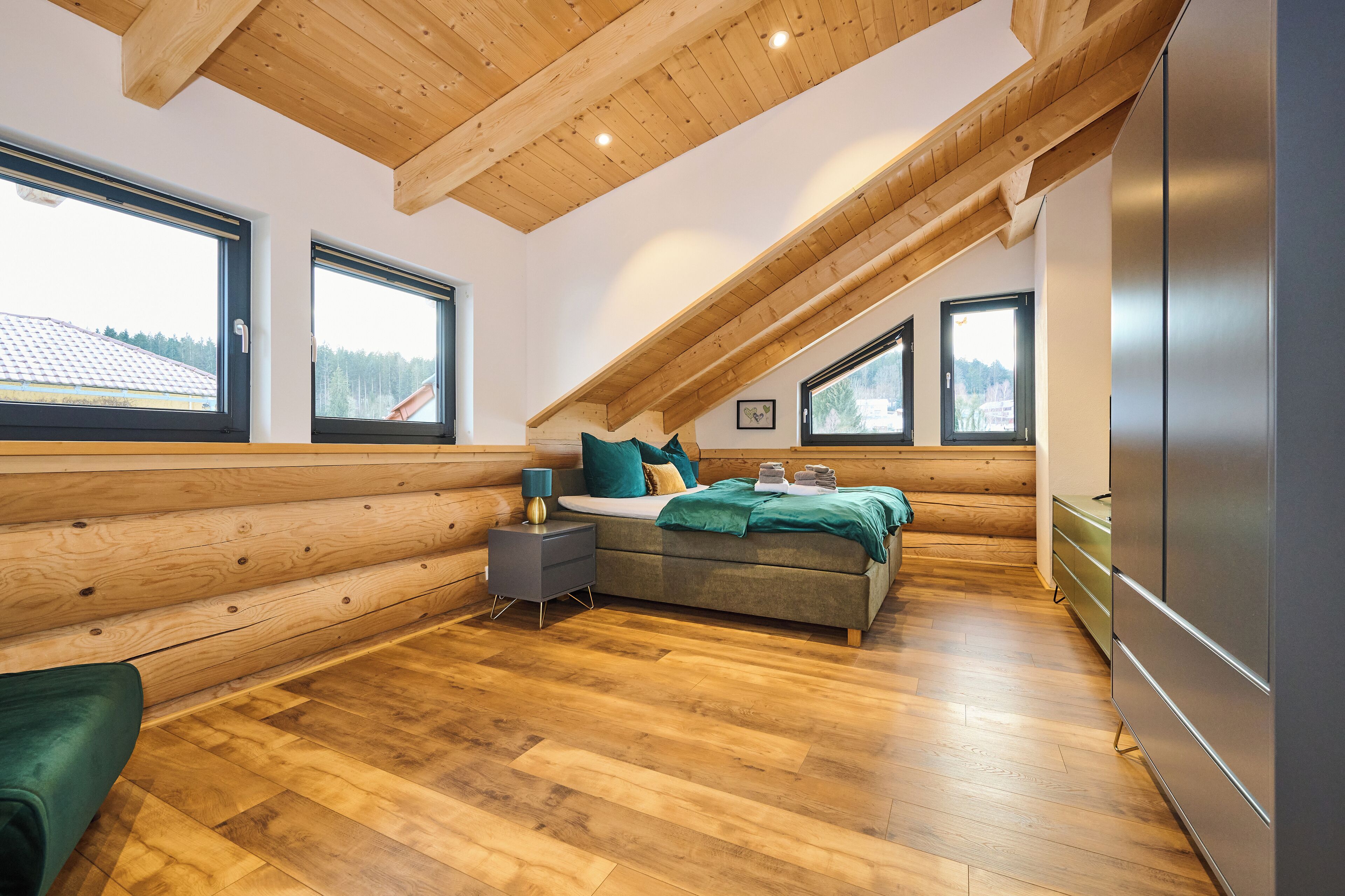 3 bedrooms, free WiFi, bed sheets