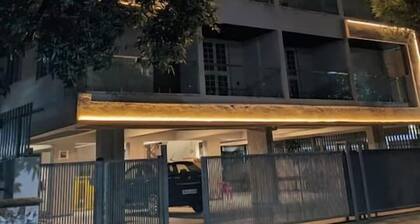 Wren Hideaway:Cozy AC Studio in Pune