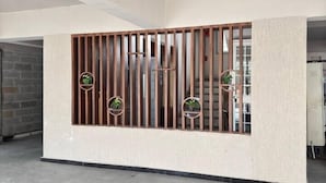 Interior - Falcon: Cozy AC Studio Flat by Bleisure Hosting (Pimpri-Chinchwad)