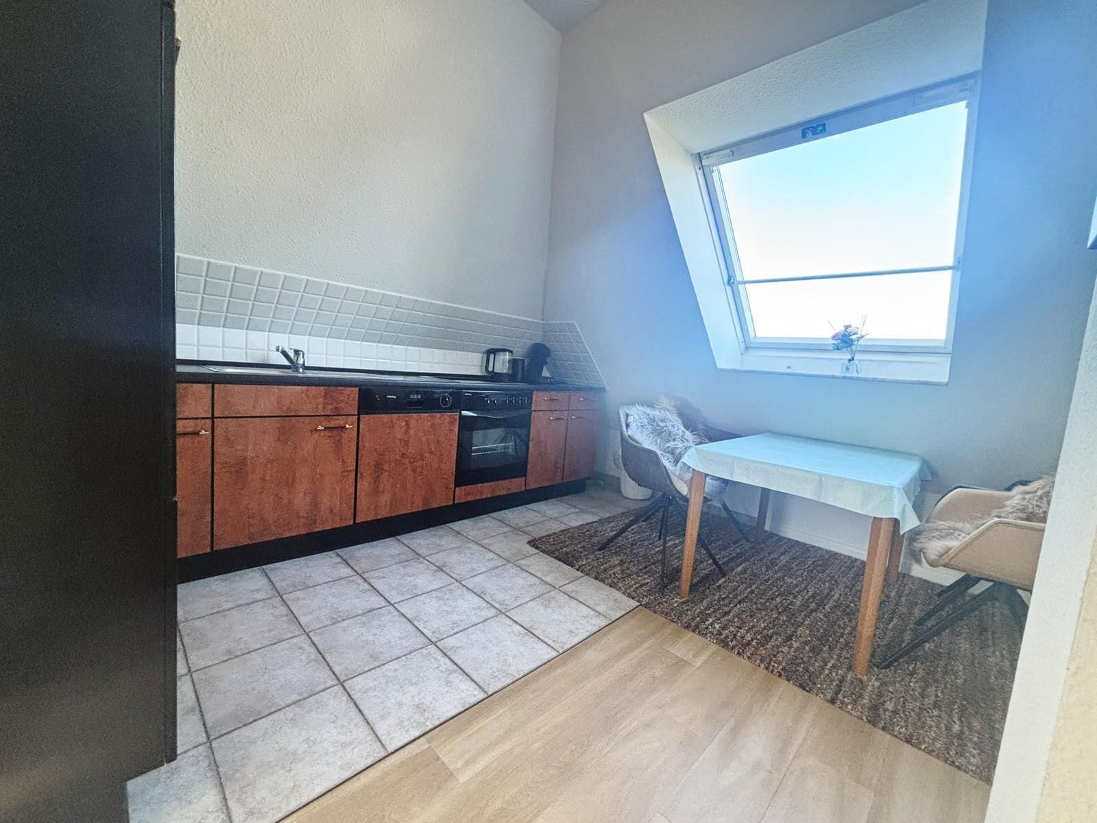 Basic-Doppelzimmer, eigenes Bad, Gartenblick (Apartment für 2 Personen) | Essen und Trinken