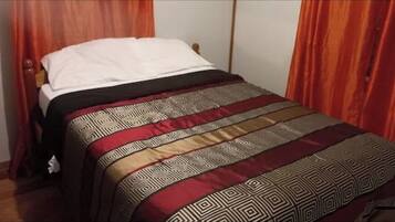 1 chambre, Wi-Fi gratuit, draps fournis