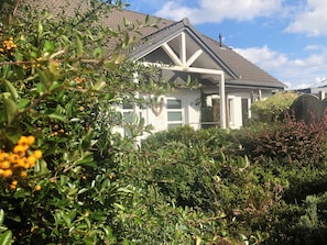 Exterior detail - Fleetenrausch: Idyll right on the water with lots of peace and quiet and a view of the North Sea (Neufeld)