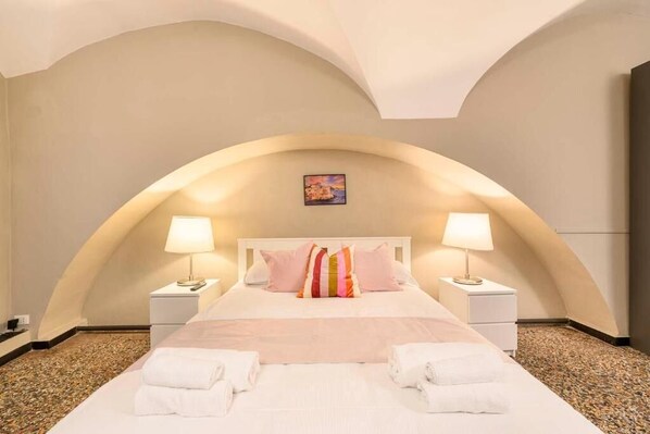 Comfort Apartment, 2 Bedrooms, Non Smoking, Kitchen | Free WiFi - Acquario House centro storico di Genova (Genova)