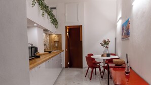 Comfort Apartment, 2 Bedrooms, Non Smoking, Kitchen | Dining - Acquario House centro storico di Genova (Genoa)