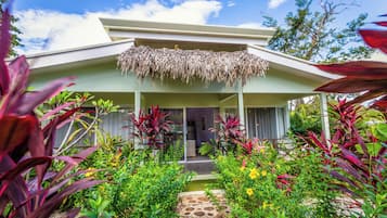 Family Villa, 2 Bedrooms, Garden View | Exterior