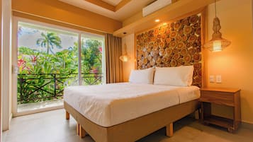 Vila família, 2 quartos, vista para o jardim | Cofres nos quartos, cortinas blackout, ferros/tábuas de passar roupa