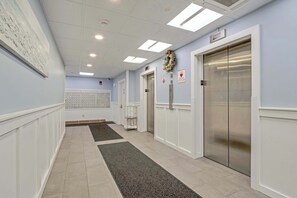 Interior - Quay 502 (Ocean City)