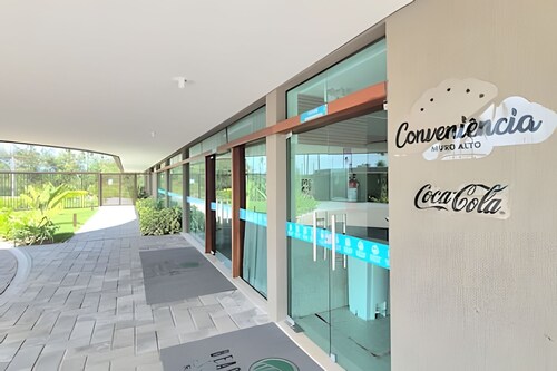 Beach Class Summer by Temporada Inn