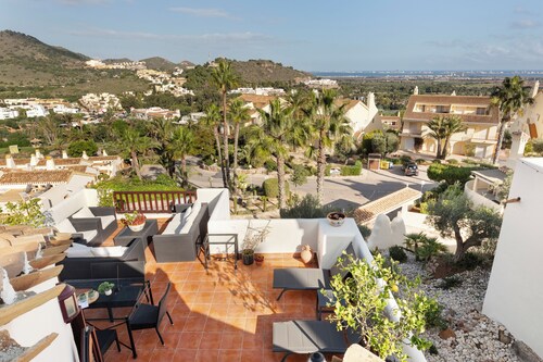 Gorgeous 3-bedroom villa with AC in spectacular Atamaría