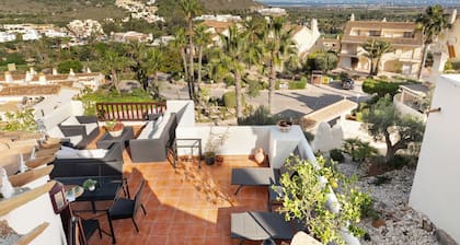 Gorgeous 3-bedroom villa with AC in spectacular Atamaría