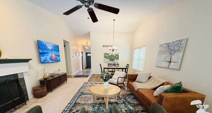 Premier 3 BR Retreat - Close to CVNP, Blossom Center & Boston Hills Ski Resort