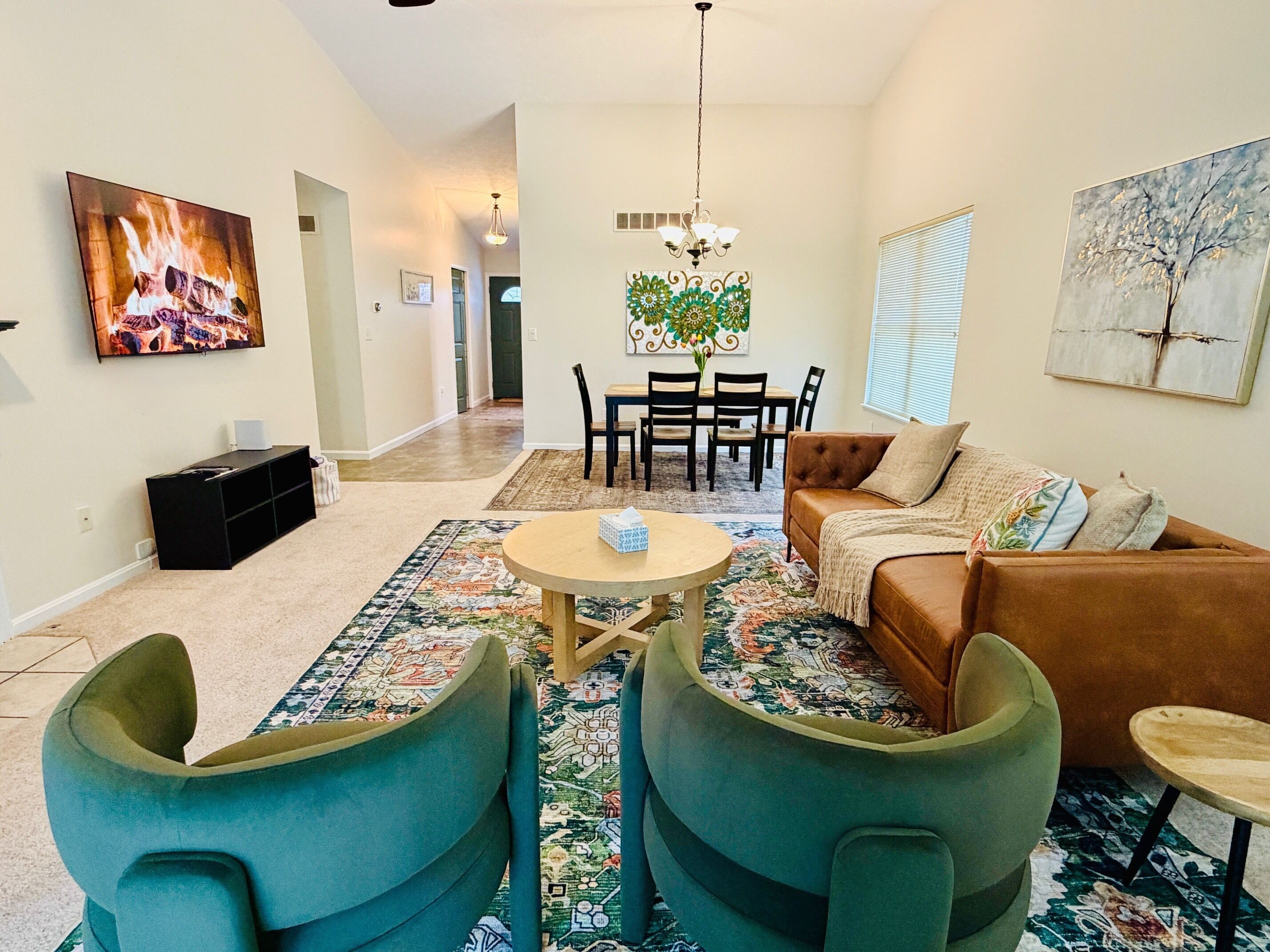 Smart TV, table tennis